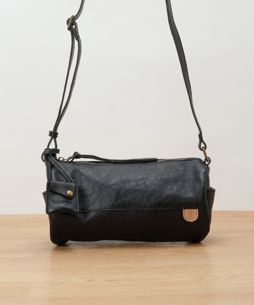 toleur ショルダーバッグ バッグ カウレザーロールショルダー  
