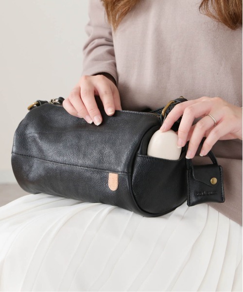 toleur（トーラ） ショルダーバッグ バッグ カウレザーロール