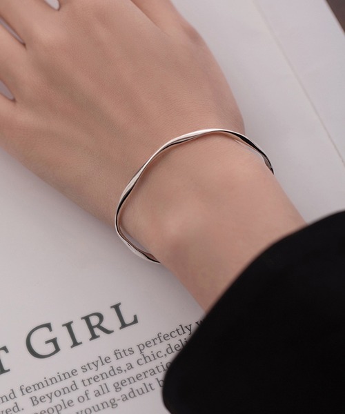 【良品】DELPHINE NARDIN PARIS　ブレスレット　バングル シルバーバングル ・ブレスレット| Nine Nine（ナインナイン