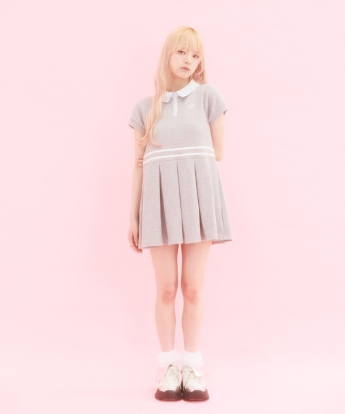 【国内完売】  プリーツポロワンピース 直営買付 Fickle Bebe ワンピース ポロプリーツワンピース : ZOZOTOWN