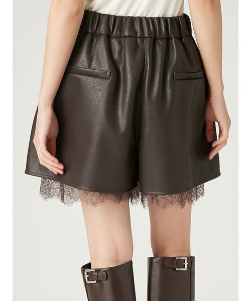 MELT THE LADY レザーライクショートパンツ Melt the lady / ベルト付きレザーライクショートパンツ S