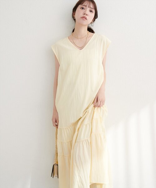 natural couture ワンピース Vネックギャザー切替ワンピース