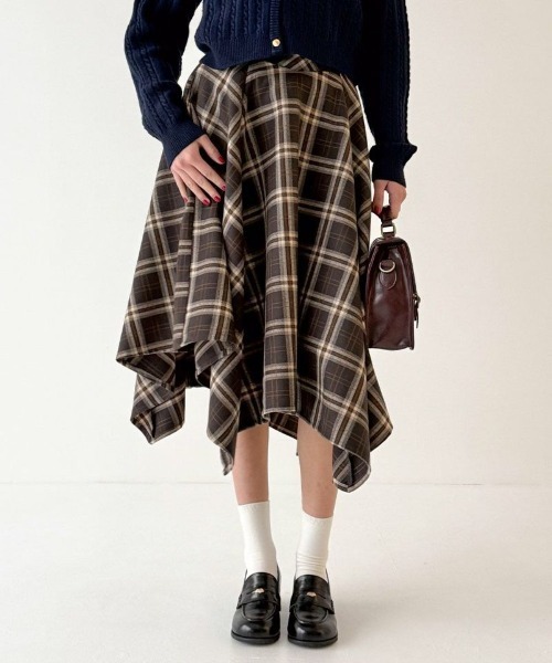 F i.n.t（フィント） スカート ランダムヘムチェックスカート