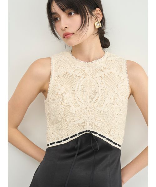LILY BROWN（リリーブラウン） ドレス エンブロイダリーヴィンテージ