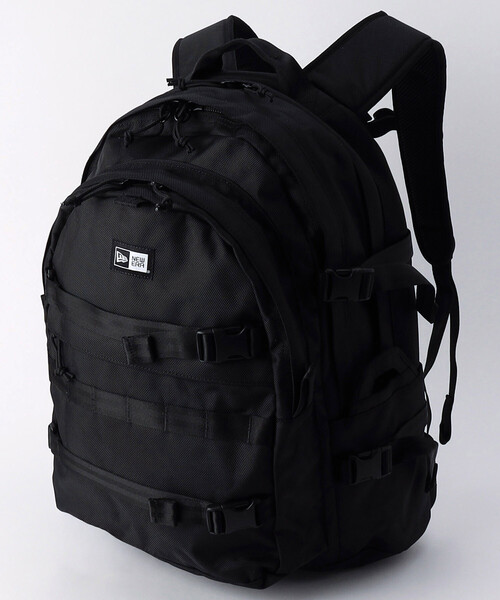 デイバック リュック NEW ERA/ニューエラ 限定展開 キャリアパック 35L ブラック メンズ レディースの画像