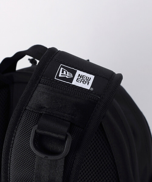 デイバック リュック NEW ERA/ニューエラ 限定展開 キャリアパック 35L ブラック メンズ レディースの画像