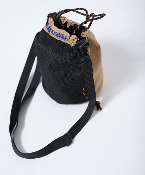 ディッセンバーメイショルダーバック MEI（メイ） ショルダーバッグ バッグ 」BOTTLE SHOULDER / ボトル