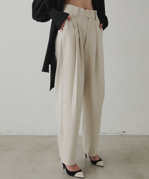 「LA BELLE ETUDE」 パンツ 1 グレー レディースの画像