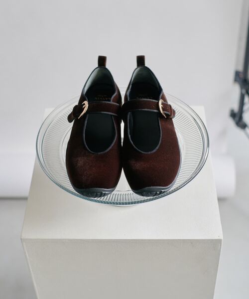 LANVIN en Bleu スニーカー 「追加」Vibramメリージェーンスニーカー