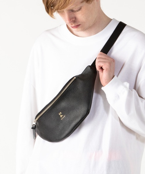 rehacer（レアセル） ショルダーバッグ : Compact Leather Shoulder