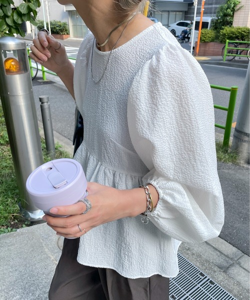 【新品、本物、当店在庫だから安心】 feepur ブラウス シャツ ボリュームスリーブペプラムブラウス トップス