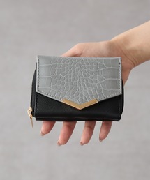 服/ファッション 小物 財布 財布】はミニ化が止まらない！「二つ折り&フラグメントケース」SNAP13