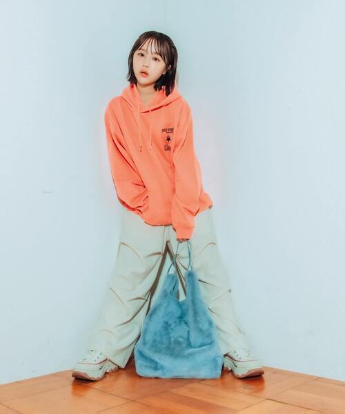 1/20まで　overprint フード付きパーカー ダークブルー　art over print（オーバープリント） パーカー 「over print」STREET GIRL