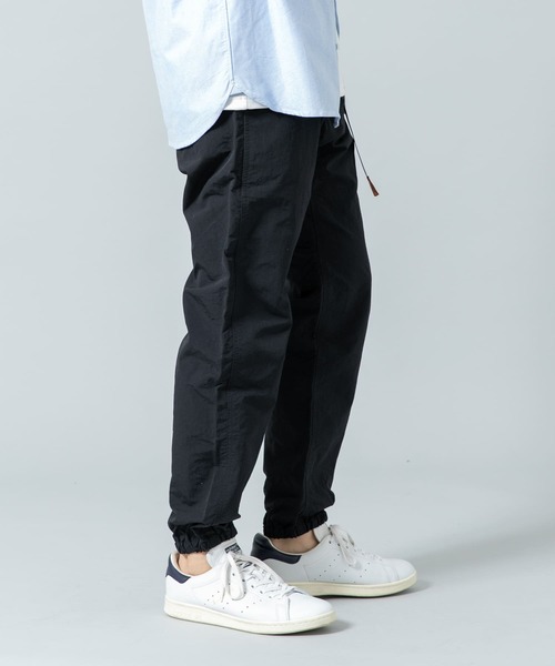 【新品未使用】『別注』Gramicciデュラブルナイロンジョガーパンツ ブラック URBAN RESEARCH ROSSO MEN パンツ 「別注」Gramicci デュラブル
