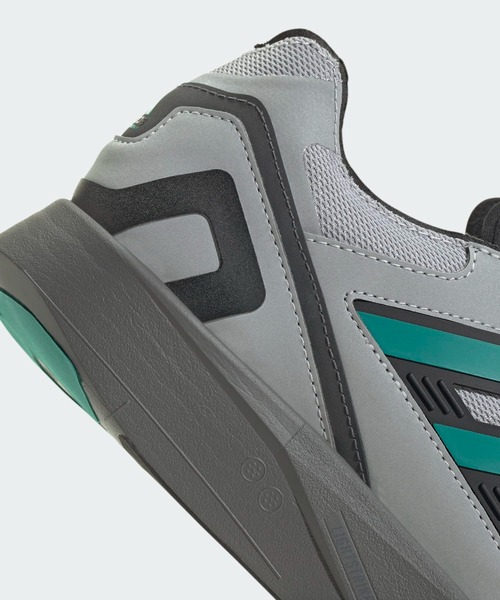 スニーカー EQT タクミ セン / EQT Takumi Sen / アディダスオリジナルス adidas Originals メンズの画像