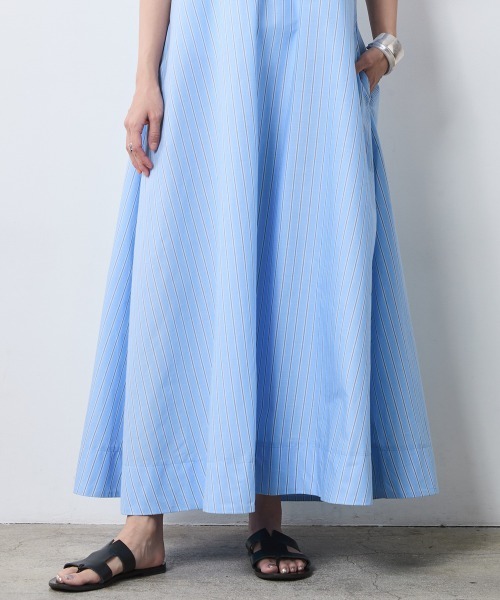 シックな大人のフレンチワンピース fifth(フィフス)の「バックシャンカシュクールシックフラワー