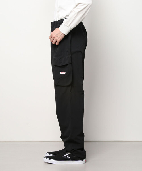 BEAMS 「BEAMS」 カーゴパンツ「Netflixコラボ」 MEDIUM