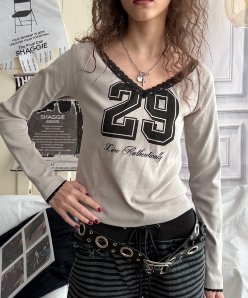 SHAGGIE（シャギー） tシャツ 「ViVi掲載」ナンバーロゴ深Vネック