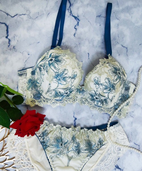 Sanei ブラジャー ショーツセット 「EFサイズ」待望のEFサイズ