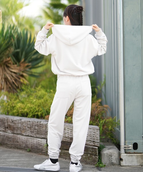 LJK 白スウェットパンツ 大草直子さん×NEMIKA】スウェットパンツ|ネミカ | レリアン公式