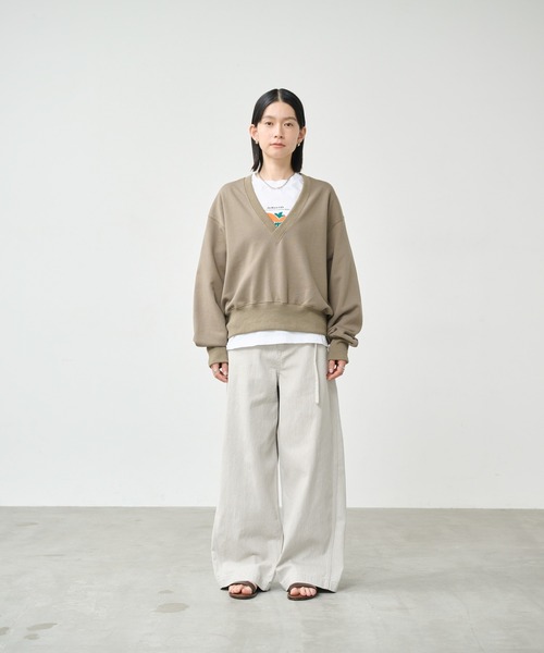 kha:ki（カーキ） トレーナー スウェット 「KHA:KI / カーキ」Vネック