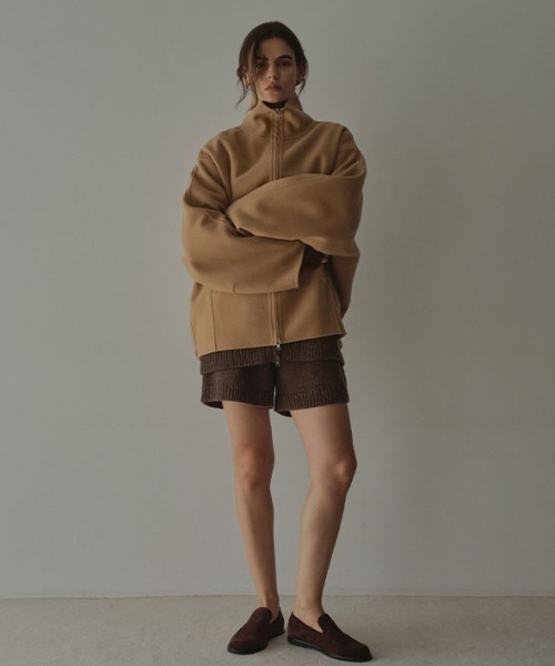 ETRE TOKYO（エトレトウキョウ） パンツ ローゲージニットショート