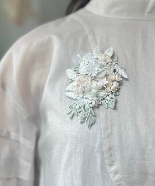 m.soeur（エムスール） ブローチ・コサージュ FREE グリーン