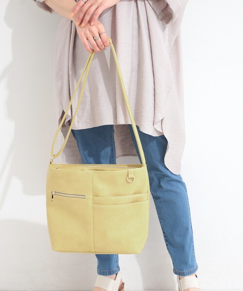 SHOO・LA・RUE（シューラルー） ショルダーバッグ バッグ 「8ポケット