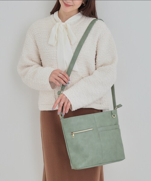 SHOO・LA・RUE（シューラルー） ショルダーバッグ バッグ 「8ポケット