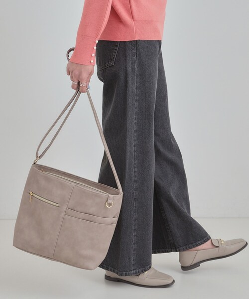 SHOO・LA・RUE（シューラルー） ショルダーバッグ バッグ 「8ポケット