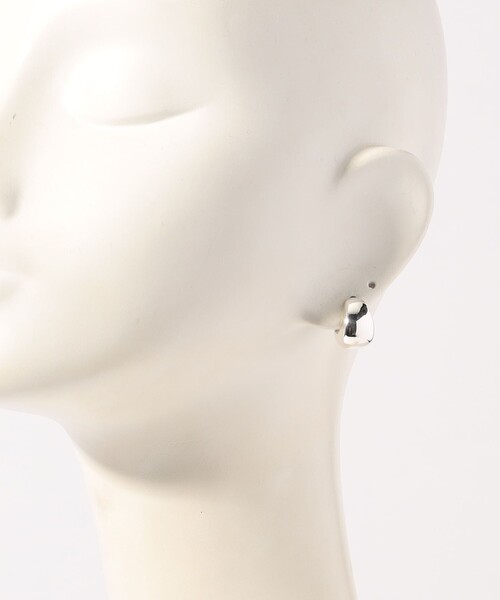 TOMORROWLAND（トゥモローランド） ピアス LIE STUDIO VIOLET シルバー