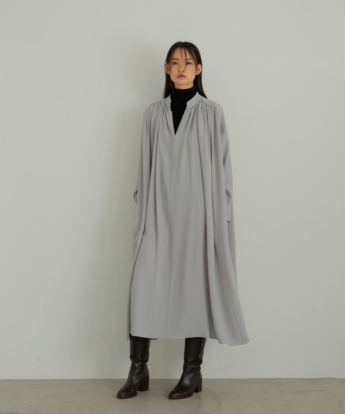 DRESSLAVE ワンピース fluid silhouette gather dress(フルイド