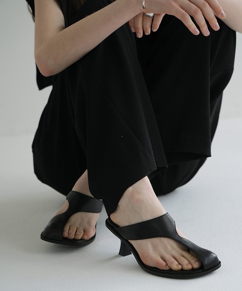 CLANE(クラネ) サンダル CURVED DESIGN SANDALS レディース CLANE(クラネ) サンダル CURVED DESIGN SANDALS レディース