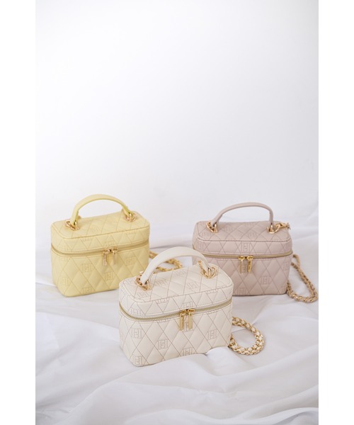 Her lip to ショルダーバッグ バッグ Monogram Quilted Vanity Bag