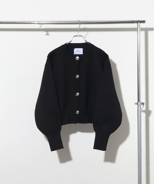 ノーベスパジオNOVESPAZIO カーディガン　アンサンブル　黒　くるみボタン NOVESPAZIO - ノーベスパジオNOVESPAZIO カーディガン アンサンブル 黒