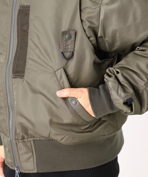 ダウンジャケット ダウン DAIWA PIER39 TECH 2WAY MA-1 DOWN JACKET BW-40025W メンズの画像