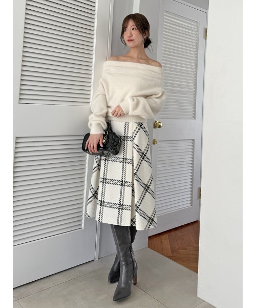 SNIDEL アイボリー オフショルダー ニット 新品 SNIDEL（スナイデル） シースルーショルダーニットプルオーバー 23秋冬