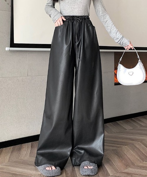 Sally Lunn ワイドパンツ パンツ フェイクレザーワイドパンツ