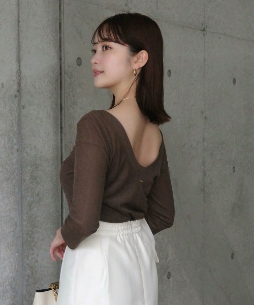 anuans（アニュアンス） tシャツ バックオープンシアーカットトップス