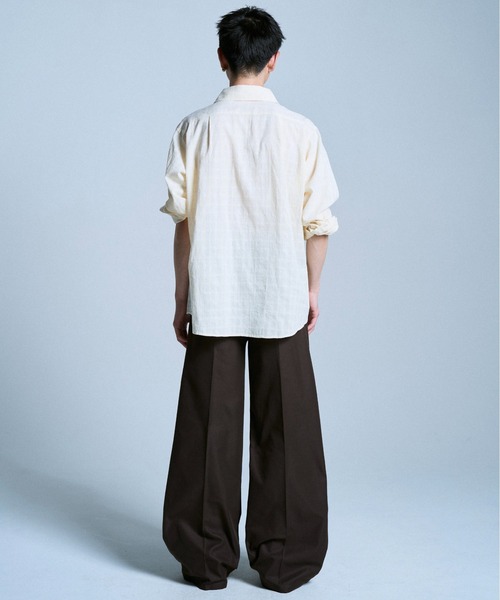Camphor wood スラックス PRESSED POLYESTER FLARE SLACKS / センター