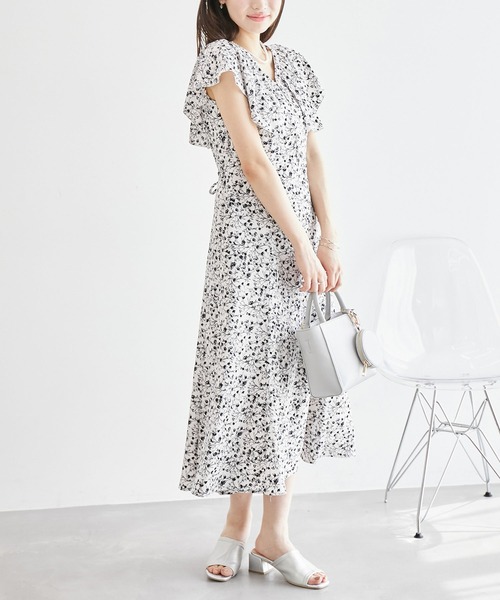 美品 デイジーリン フラワーラッフルワンピース 上品くすみピンク セレモニー対応 ROPE' PICNIC（ロペ ピクニック） ワンピース フラワープリント