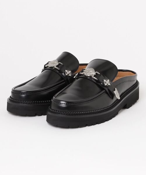 TOGA VIRILIS ブラックレザー ローファー Toga Virilis バックル レザーローファー | ブラック | FARFETCH JP