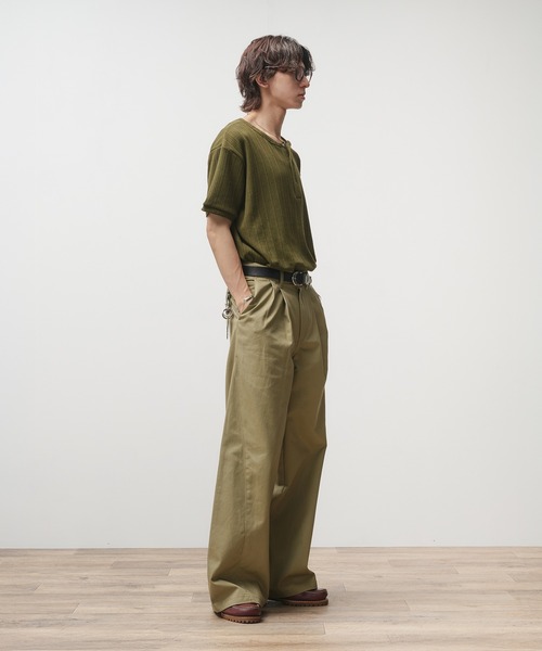 Adoon plain チノパン Two-Tuck Wide Structured Chino Pants