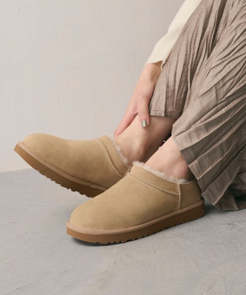 【新品・未使用品】UGG ブーツ　スリッポン UGG Australia ブーツ 「国内EXCLUSIVE」「UGG」クラシック