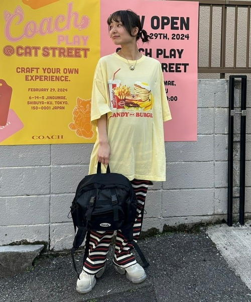 「Candy Stripper」 半袖Tシャツ 2 ブラック レディース_画像2