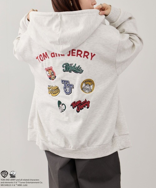 Disney（ディズニー） パーカー 「別注デザイン」キャラクター刺繍