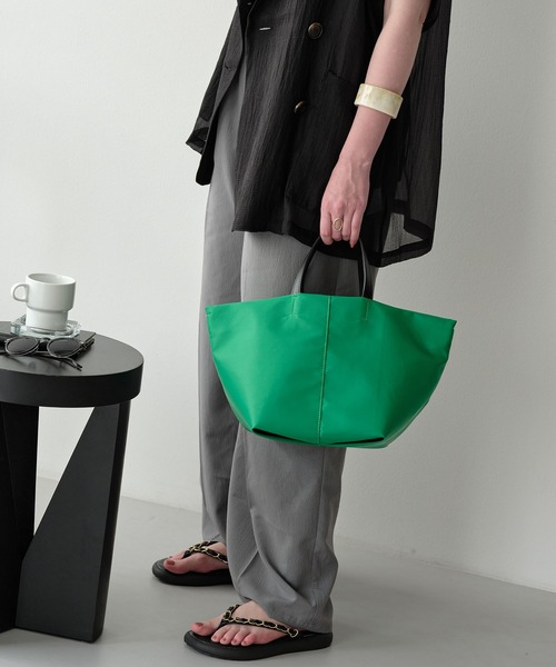 バッグ akirakozoo Akira Shoulder Bag in Black – Econock