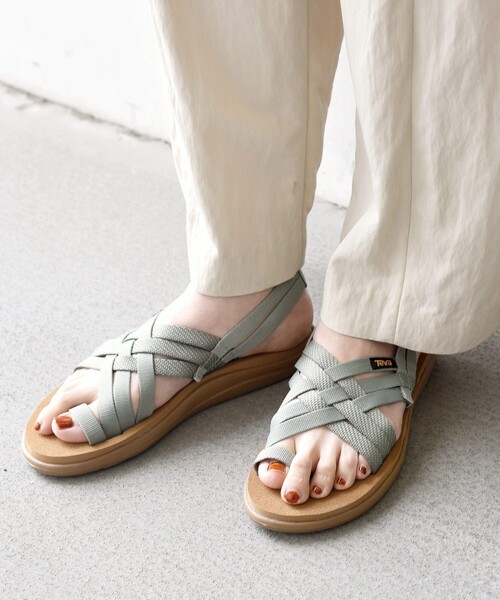 サンダル TEVA: VOYA STRAPPY ストラップ サンダル レディースの画像