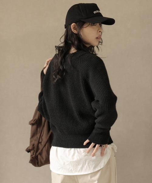 Girly Doll（ガーリードール） ニット セーター 指抜きクルーネック