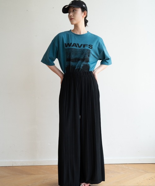tシャツ 「6色展開/3サイズ展開」ゆるかわY2Kロゴの秋ロンT「抜け感